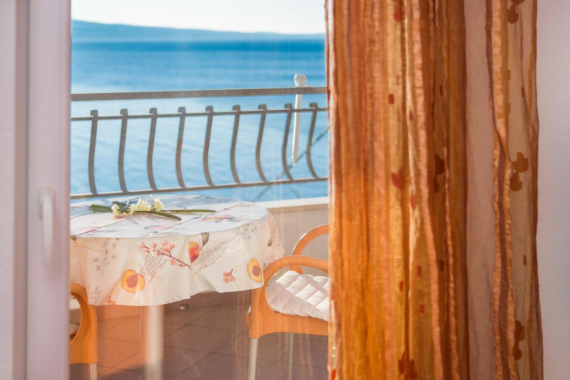 Beach Penthouse Diamond Omiš Dış mekan fotoğraf