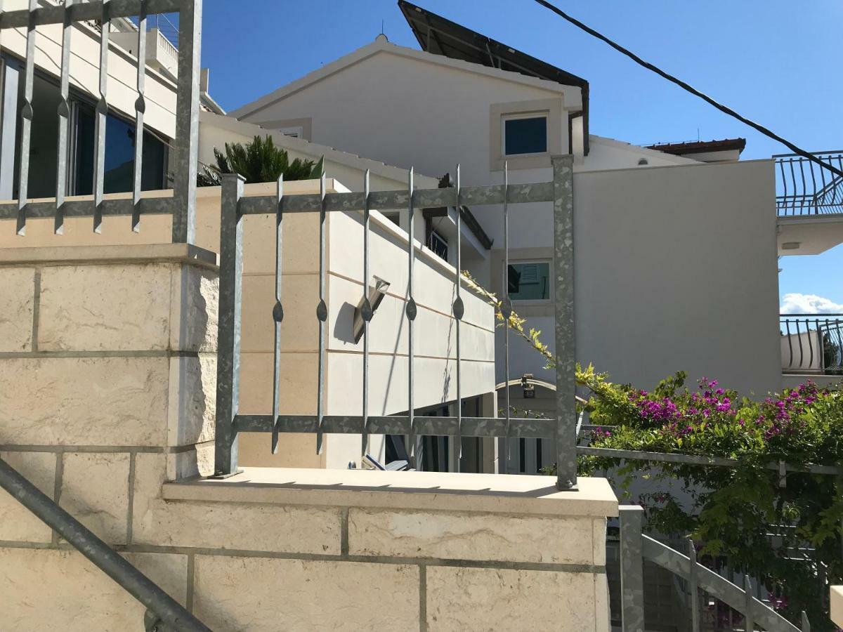 Beach Penthouse Diamond Omiš Dış mekan fotoğraf